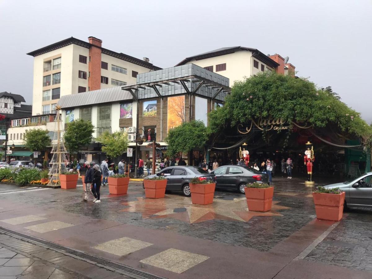 Apartamento Na Rua Coberta Gramado Apartment Екстериор снимка